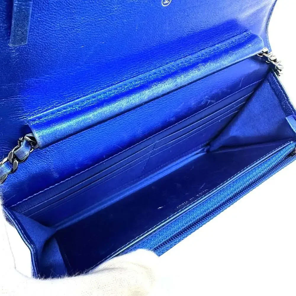 CHANEL Blue Shoulder Bag